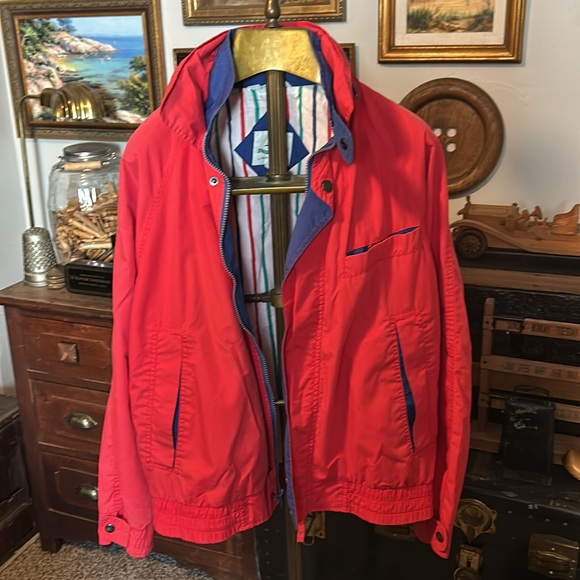 VINTAGE 80s Van Heusen Red Windbreaker Jacket with Striped Lining - Picture 2 of 12